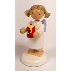 Werkstätten Flade Engel mit Weihnachtskerze Flade 6158