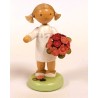 Werkstätten Flade Flachshaarkinder Mädchen mit Blumenstrauß Flade 5607