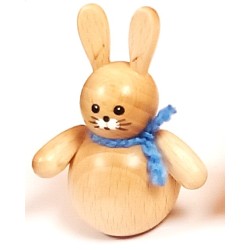 Hase gerade stehend natur mit blauem Schal Egermann 606 natur