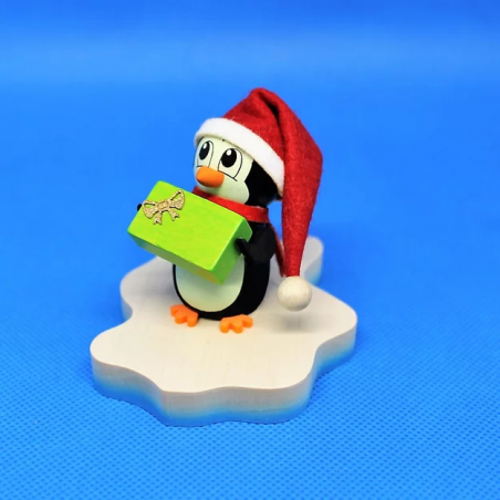 Pinguin auf Eisscholle - "For You"